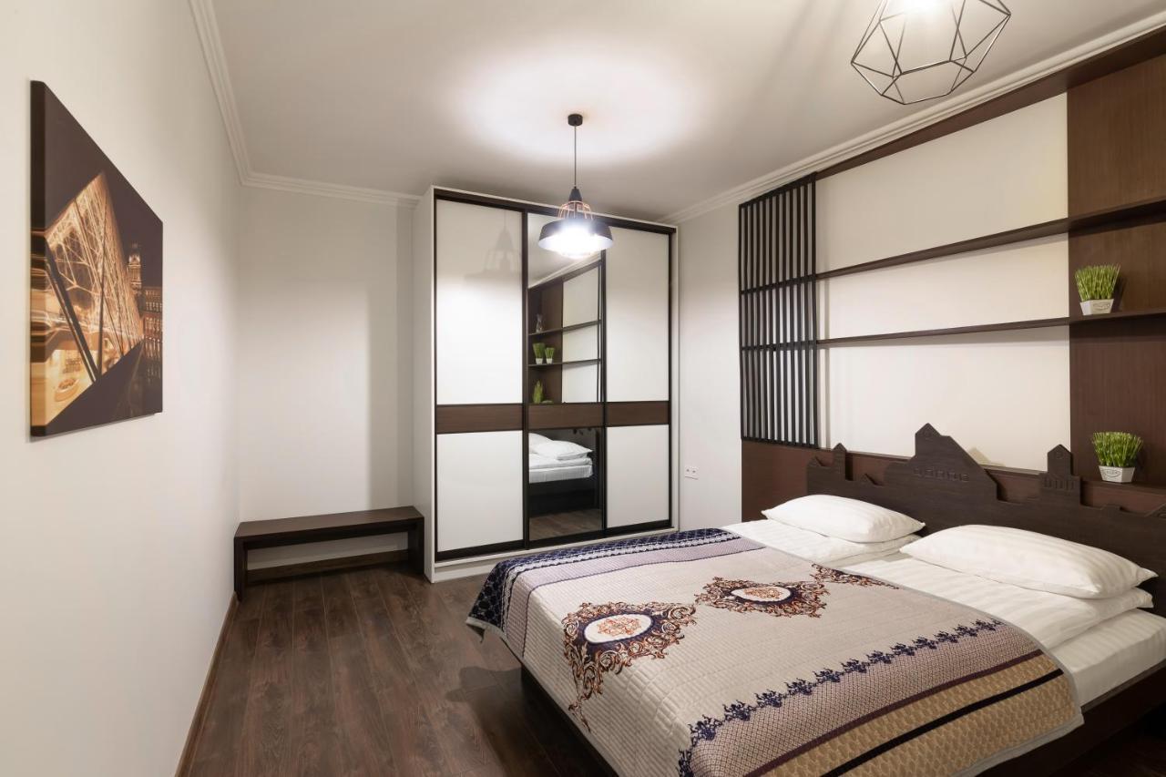 Apartmán Lion King D2 Lvov Exteriér fotografie